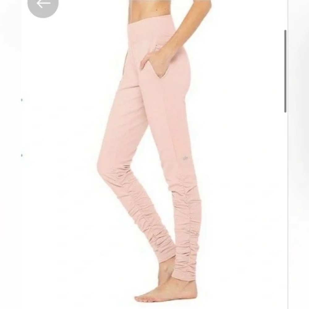 Alo Yoga Solar Sweatpants In Pale Mauve (Light Pink) Size Small